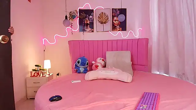 Snapshot of Azul_horney chatting on November 2025 09:25:02 PM Azul horney online show from November 2025 09:25:02 PM