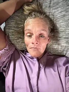 vixendoll87 online show from February 2025 05:57:01 PM