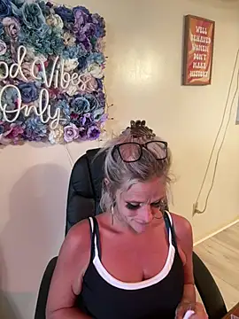 Snapshot of vixendoll87 chatting on March 2026 08:15:02 PM vixendoll87 online show from March 2026 08:15:02 PM