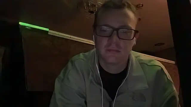 Snapshot of adamseed69 chatting on October 2025 08:55:02 AM adamseed69 online show from October 2025 08:55:02 AM