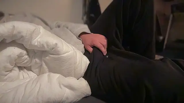 Snapshot of adamseed69 chatting on April 2026 09:45:01 PM adamseed69 online show from April 2026 09:45:01 PM