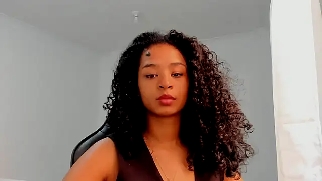 avellanatammy online show from February 2025 07:55:01 PM