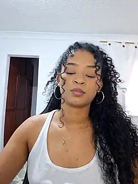 avellanatammy online show from July 2026 08:38:01 PM