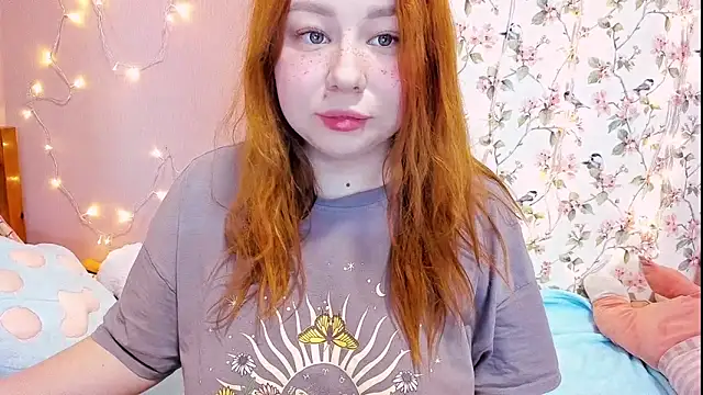 Snapshot of Milafoxxxy chatting on January 2025 03:58:01 AM Milafoxxxy online show from January 2025 03:58:01 AM