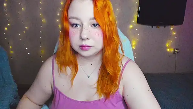 Milafoxxxy online show from March 2026 08:19:01 AM