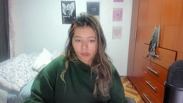 StephaniFox online show from May 2026 03:00:02 AM