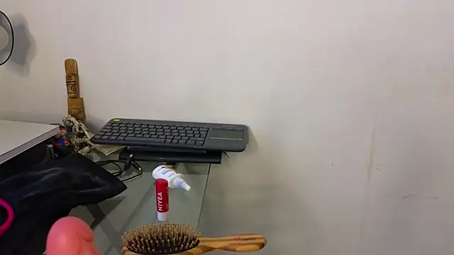 Dj scarlettmorreti online show from February 2025 10:53:02 PM