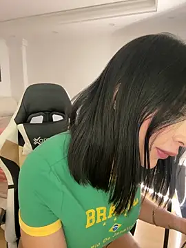 Dj scarlettmorreti online show from September 2025 05:49:01 PM