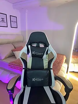 Dj scarlettmorreti online show from September 2025 11:43:01 PM