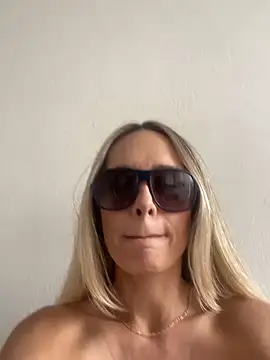 TatianaRico online show from May 2026 07:33:02 PM