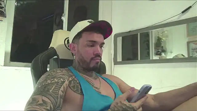 Snapshot of Angel_sex_latin chatting on December 2024 03:00:02 AM Angel sex latin online show from December 2024 03:00:02 AM