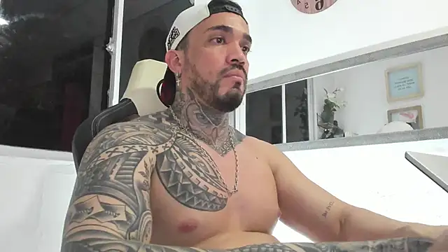 Snapshot of Angel_sex_latin chatting on January 2025 01:47:02 AM Angel sex latin online show from January 2025 01:47:02 AM