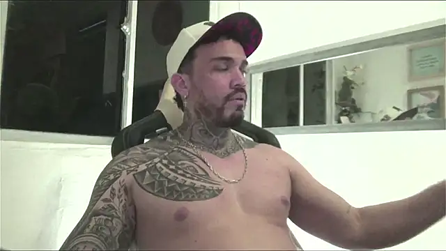 Snapshot of Angel_sex_latin chatting on January 2025 08:10:02 AM Angel sex latin online show from January 2025 08:10:02 AM