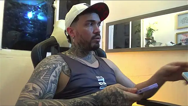 Snapshot of Angel_sex_latin chatting on January 2025 03:13:01 AM Angel sex latin online show from January 2025 03:13:01 AM