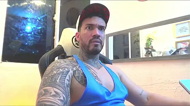 Snapshot of Angel_sex_latin chatting on January 2025 03:00:02 AM Angel sex latin online show from January 2025 03:00:02 AM