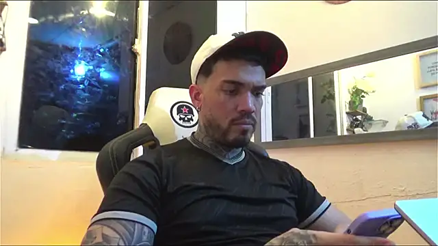 Snapshot of Angel_sex_latin chatting on January 2025 03:23:02 AM Angel sex latin online show from January 2025 03:23:02 AM