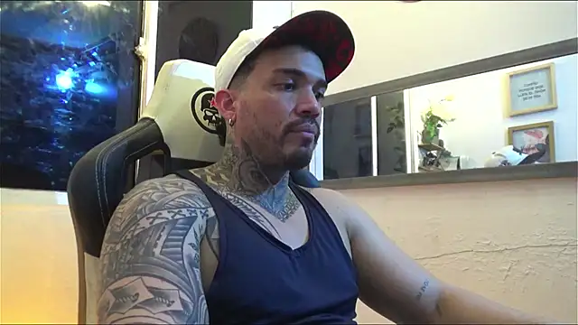 Snapshot of Angel_sex_latin chatting on January 2025 04:23:02 AM Angel sex latin online show from January 2025 04:23:02 AM