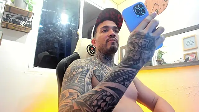 Snapshot of Angel_sex_latin chatting on February 2025 09:51:02 AM Angel sex latin online show from February 2025 09:51:02 AM