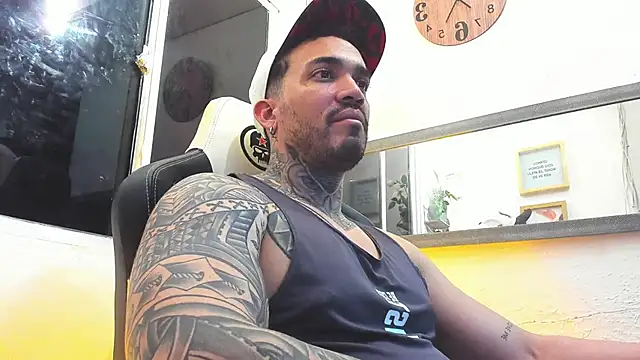 Snapshot of Angel_sex_latin chatting on February 2025 07:29:02 AM Angel sex latin online show from February 2025 07:29:02 AM