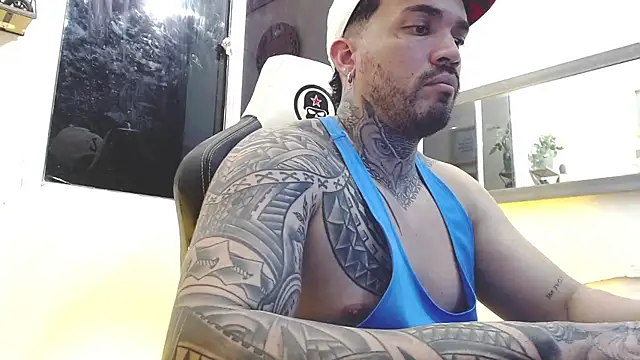 Snapshot of Angel_sex_latin chatting on February 2025 06:53:02 AM Angel sex latin online show from February 2025 06:53:02 AM