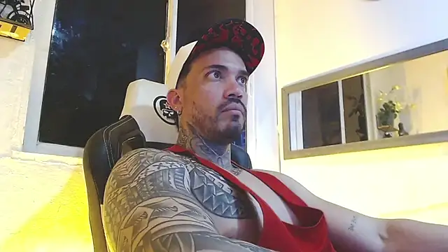 Snapshot of Angel_sex_latin chatting on February 2025 04:07:01 AM Angel sex latin online show from February 2025 04:07:01 AM