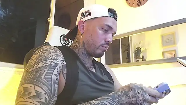 Snapshot of Angel_sex_latin chatting on February 2025 08:39:01 AM Angel sex latin online show from February 2025 08:39:01 AM