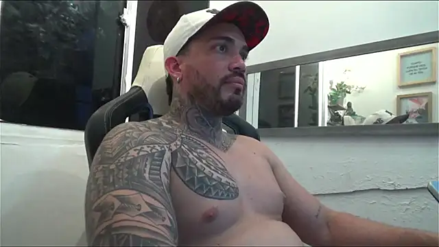 Snapshot of Angel_sex_latin chatting on March 2025 04:27:01 AM Angel sex latin online show from March 2025 04:27:01 AM