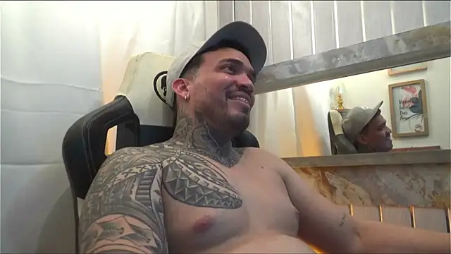 Snapshot of Angel_sex_latin chatting on September 2025 06:39:02 AM Angel sex latin online show from September 2025 06:39:02 AM