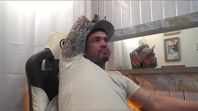 Snapshot of Angel_sex_latin chatting on October 2025 07:20:02 AM Angel sex latin online show from October 2025 07:20:02 AM