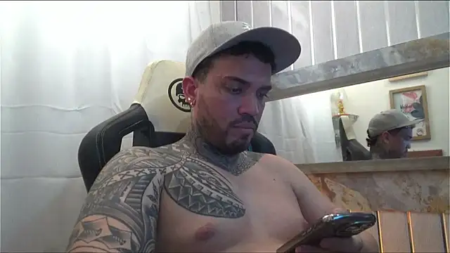 Snapshot of Angel_sex_latin chatting on October 2025 03:14:01 AM Angel sex latin online show from October 2025 03:14:01 AM