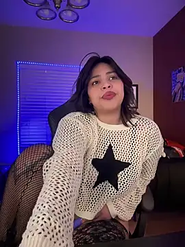 Snapshot of miacanela_xo chatting on January 2025 03:57:02 AM miacanela xo online show from January 2025 03:57:02 AM