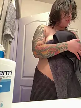 Snapshot of miacanela_xo chatting on February 2025 06:08:01 AM miacanela xo online show from February 2025 06:08:01 AM