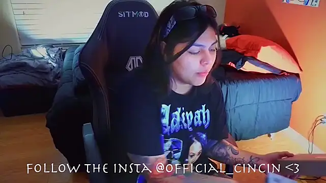 Snapshot of miacanela_xo chatting on February 2025 01:42:01 AM miacanela xo online show from February 2025 01:42:01 AM