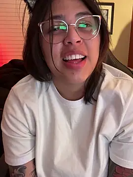 Snapshot of miacanela_xo chatting on February 2025 04:35:01 AM miacanela xo online show from February 2025 04:35:01 AM