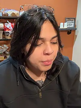 Snapshot of miacanela_xo chatting on March 2025 02:45:01 AM miacanela xo online show from March 2025 02:45:01 AM