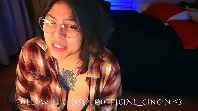 Snapshot of miacanela_xo chatting on March 2025 04:40:02 AM miacanela xo online show from March 2025 04:40:02 AM