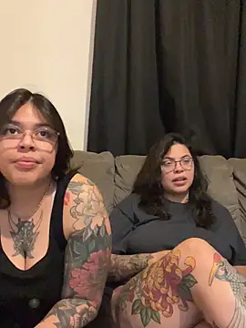 Snapshot of miacanela_xo chatting on September 2025 03:41:02 AM miacanela xo online show from September 2025 03:41:02 AM