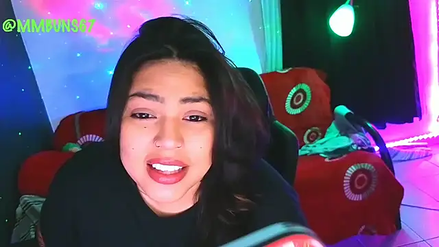 Snapshot of miacanela_xo chatting on October 2025 11:37:01 PM miacanela xo online show from October 2025 11:37:01 PM