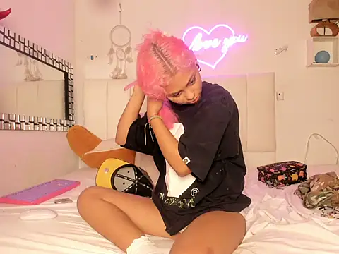 Snapshot of lilith_horny chatting on January 2026 09:34:02 AM lilith horny online show from January 2026 09:34:02 AM