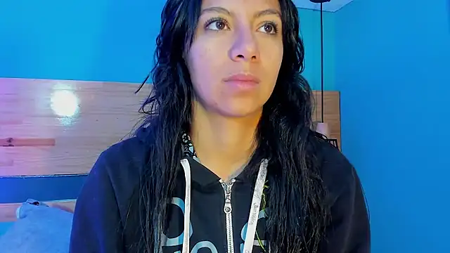 Tamaraakins online show from September 2025 12:40:02 PM