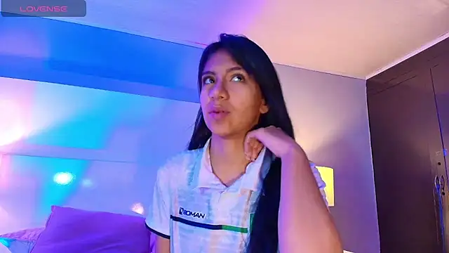 Tamaraakins online show from October 2025 12:56:02 PM