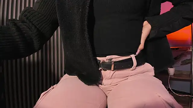 Tamaraakins online show from February 2026 12:34:01 PM