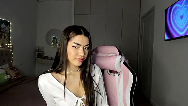 Snapshot of Shineel chatting on January 2026 02:50:02 AM Shineel online show from January 2026 02:50:02 AM