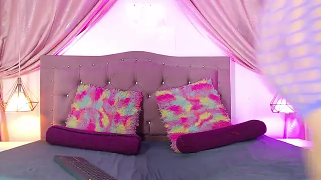 Maite Foxx online show from December 2024 10:02:02 PM