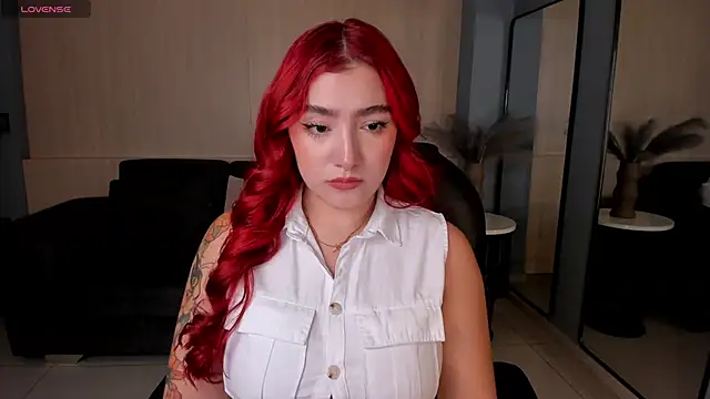 ViolettCastel online show from September 2025 04:23:02 PM