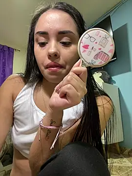 Kimmymadison- online show from January 2026 09:05:02 PM