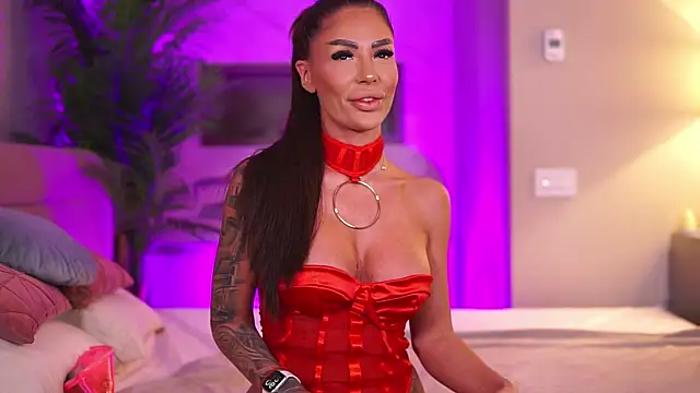 RaquelleVon online show from July 2026 03:23:02 AM
