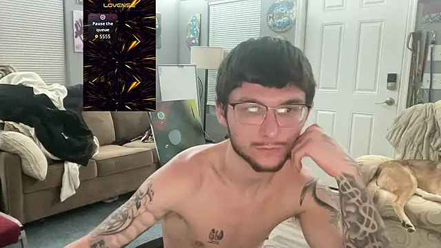 Snapshot of hungkubenski chatting on January 2026 03:09:02 AM hungkubenski online show from January 2026 03:09:02 AM