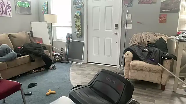 Snapshot of hungkubenski chatting on January 2026 05:37:01 PM hungkubenski online show from January 2026 05:37:01 PM