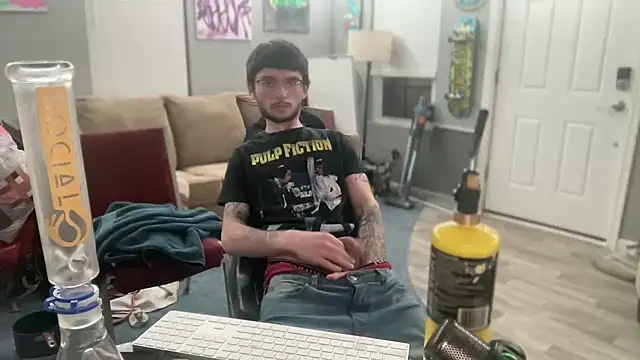 Snapshot of hungkubenski chatting on January 2026 07:57:02 AM hungkubenski online show from January 2026 07:57:02 AM